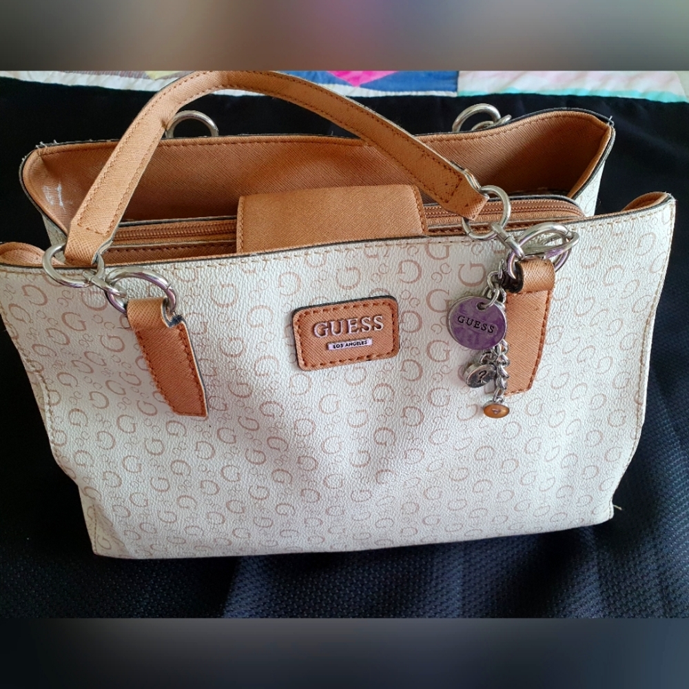 Guess shoulder bag